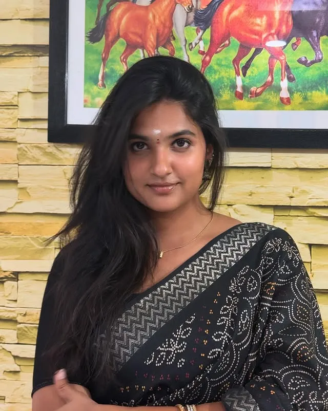 Divija Prabhakar Career