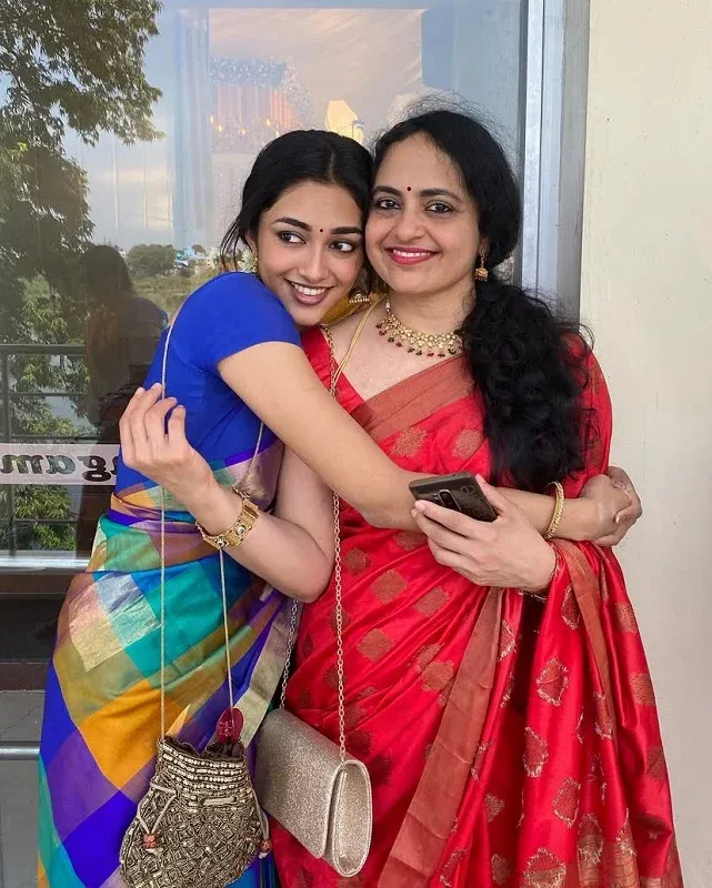 Preity Mukhundhan Family